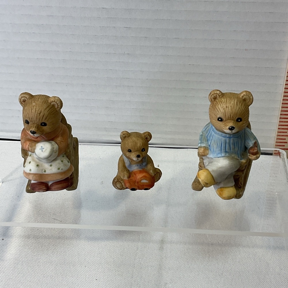 Homco Grandma & Grandpa Bears in Rocking Chair Grandson Figurines #1470 Set Of 3